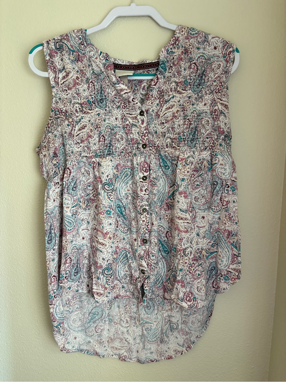 Knox Rose Sleeveless Paisley Button-Front Top in Teal & Mauve